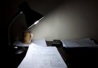 “考公人”撑起一个IPO，年入34亿，毛利率近5成