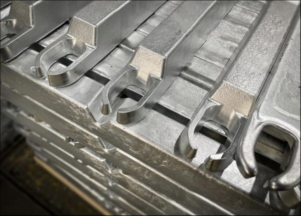 (来源:视觉中国)