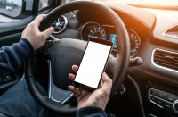 世华科技自有资金“躺”银行却要定增扩产，“含果量”过高存隐忧