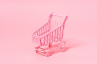 80后理工男开的网红店IPO，阿里京东投资，估值200亿