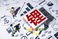 宁德时代掀起「暗战」：库存高企、推行返利计划