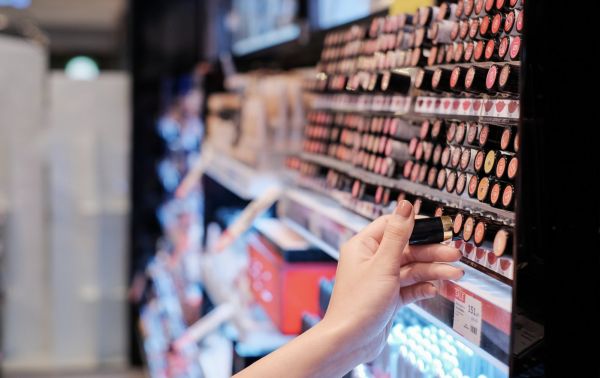 图片来源:视觉中国