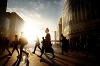 “创投木兰”：不爱红妆爱“科妆”