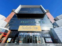 11万家商场关店，又一巨头倒下！为什么我们都不愿意逛商场了？